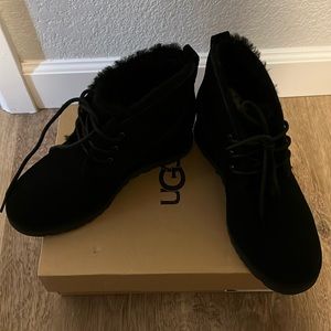 Ugg Classic Femme Lace Bootie in Black size 9.5